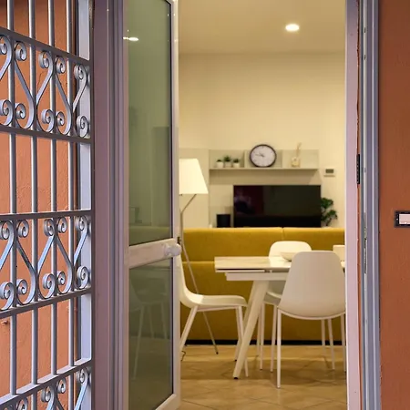 Homeby - Loft San Felice * Bologne